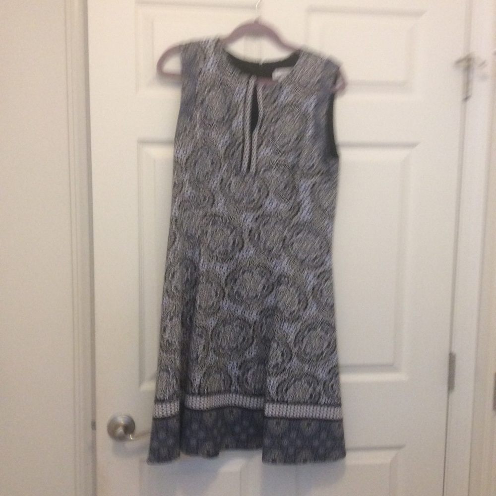 Figure flattering summer dress.